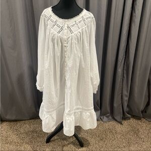 Eileen West vintage 100% cotton white button-down nightgown size XL